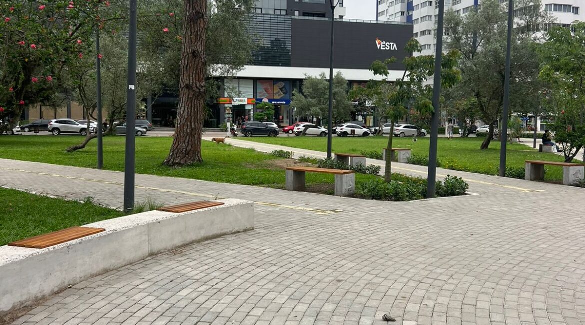 Revitalização da Praça Getúlio Vargas em Torres: Uma Parceria Público-Privada Transformadora
